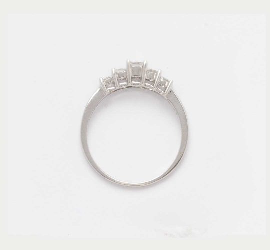 Diamond ring princess cut