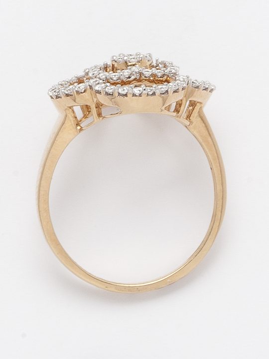 Unity Ring made of Diamonds and 18K gold